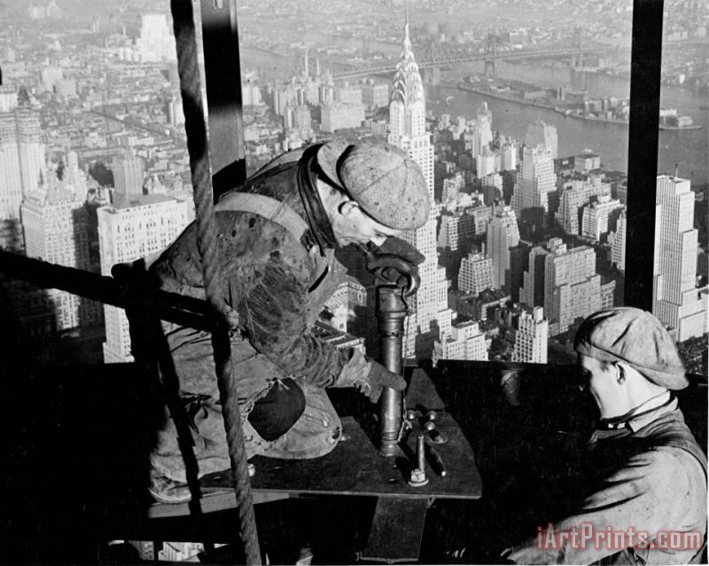 Riveters on the Empire State Building painting - LW Hine Riveters on the Empire State Building Art Print