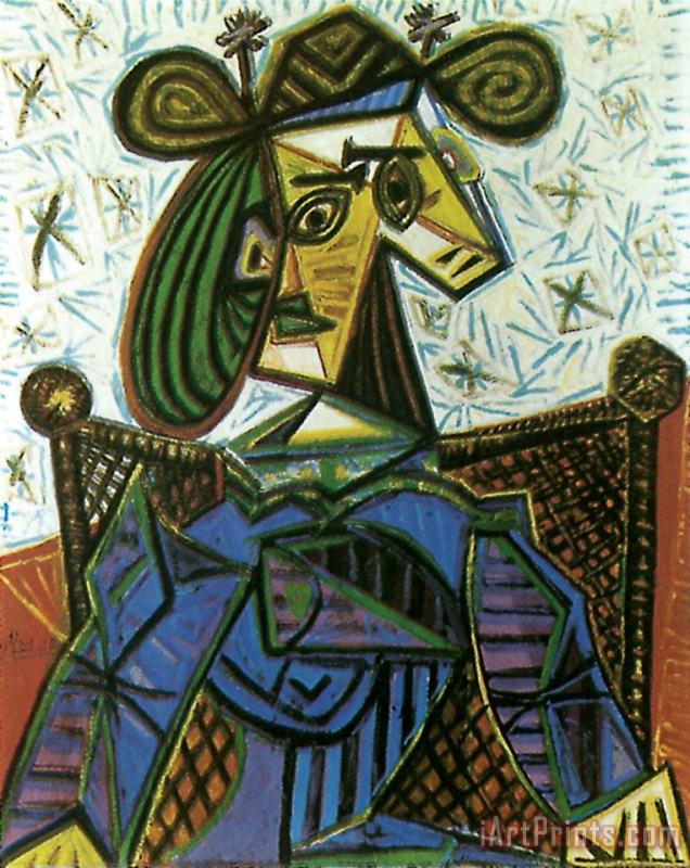 Femme Assise Dans Un 1941 painting - Pablo Picasso Femme Assise Dans Un 1941 Art Print