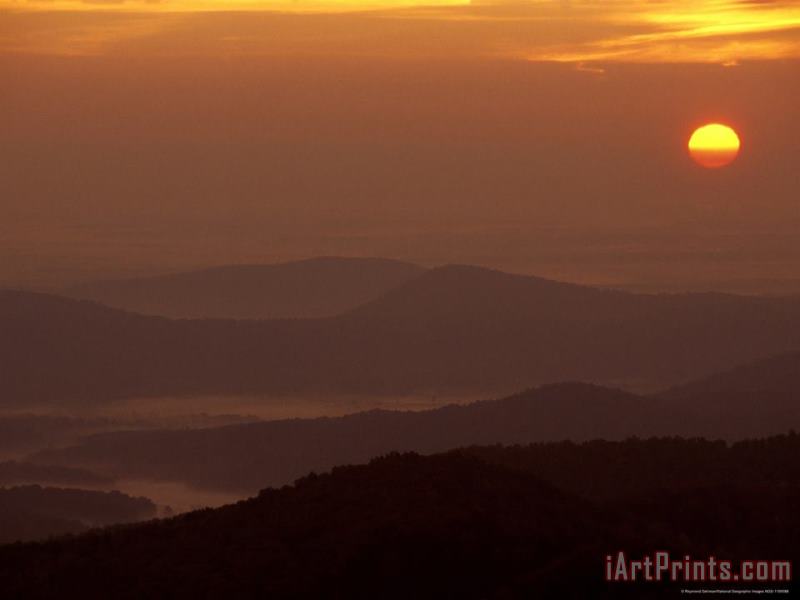 Sunrise Over Misty Blue Ridge Mountain Ridges painting - Raymond Gehman Sunrise Over Misty Blue Ridge Mountain Ridges Art Print