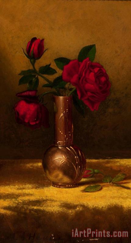 Martin Johnson Heade Red Roses in a Japanese Vase on a Gold Velvet Cloth 2 Art Painting