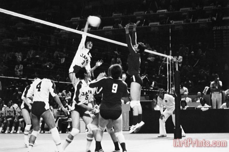 Others Olympics: Volleyball, 1976 Art Print