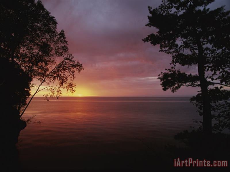 Raymond Gehman A Sunset Over Lake Superior in The Apostle Islands Art Print
