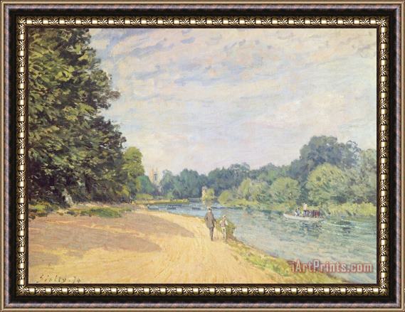 Alfred Sisley The Thames with Hampton Church Framed Painting