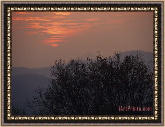 Raymond Gehman Sunset Over The Blue Ridge Mountains in Pisgah National Forest Framed Painting