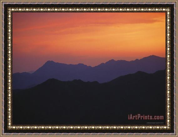 Raymond Gehman Sunset Silhouettes The Mountains Near The Mutinanyu Section of The Great Wall Framed Painting